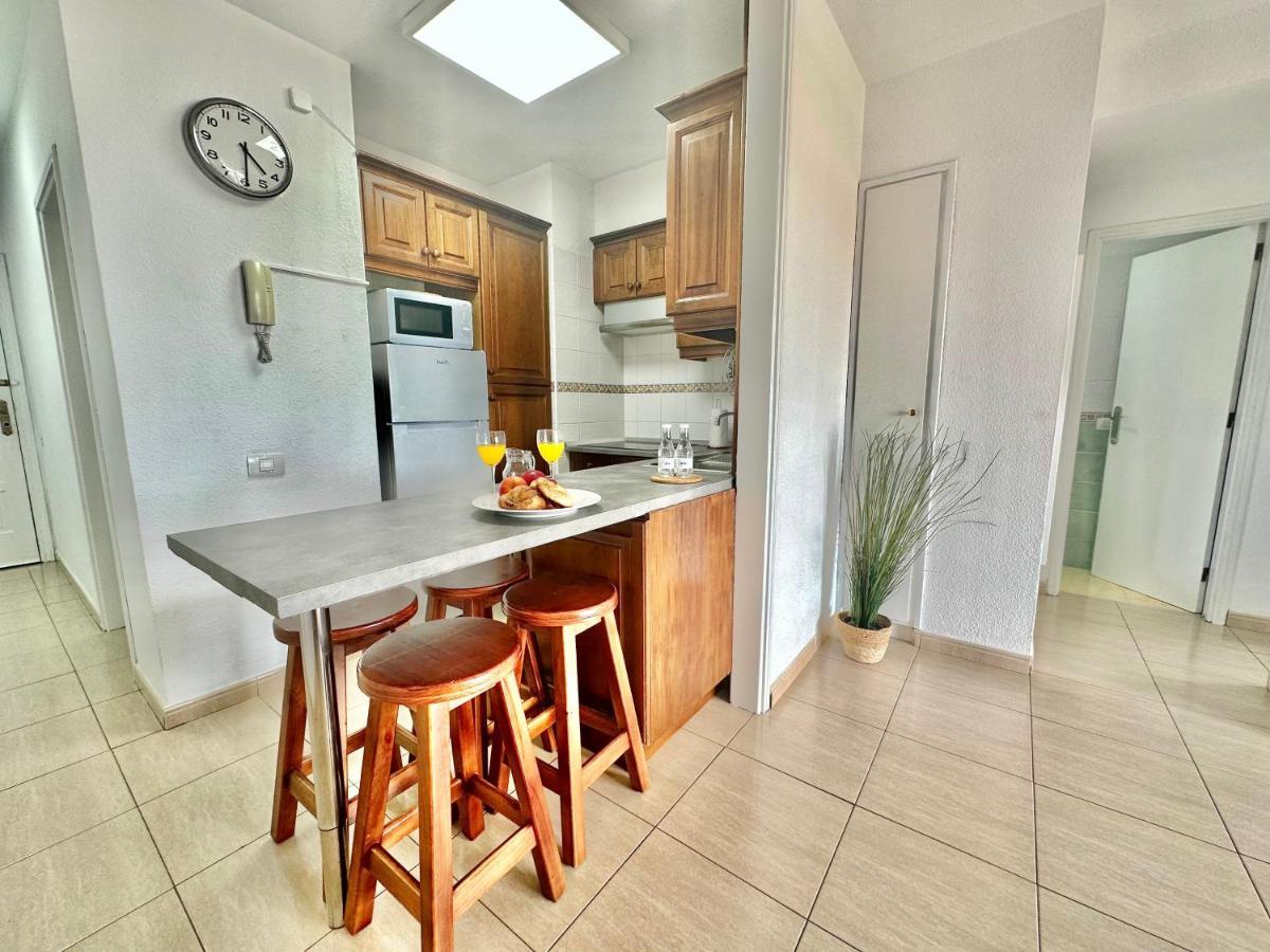 SunBeach Apartment Arona  Exterior foto