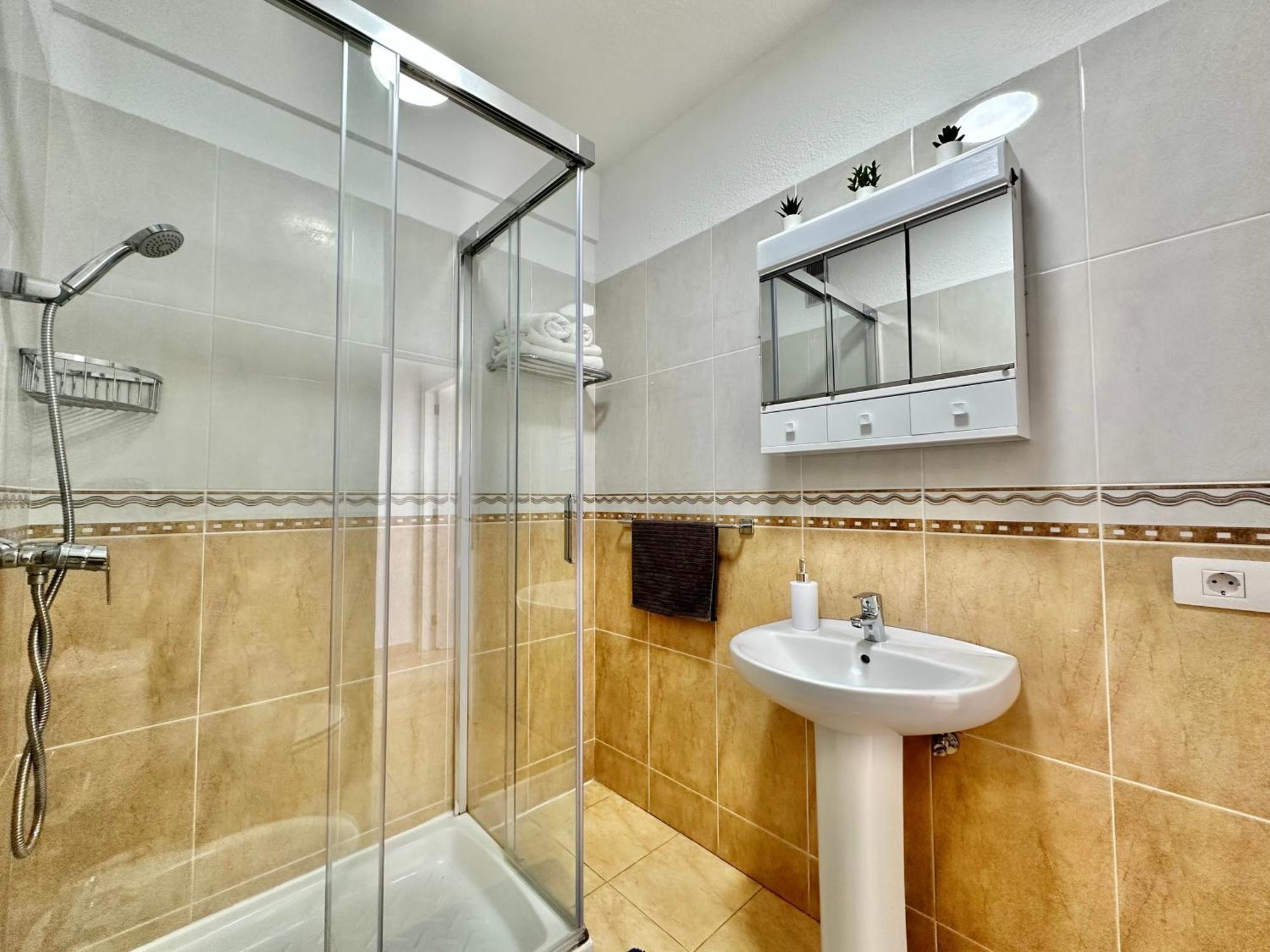 SunBeach Apartment Arona  Exterior foto